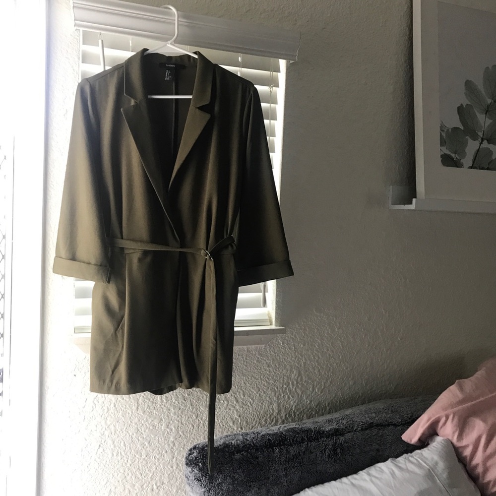 Forever 21 blazer style romper with waist belt